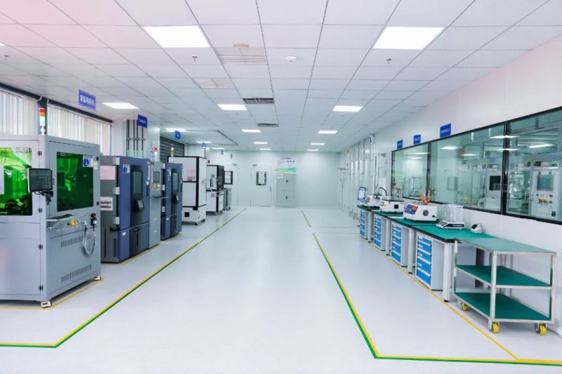 小米与TCL华星联合实验室二期揭幕，加速全球显示技术创新与网络安全开发